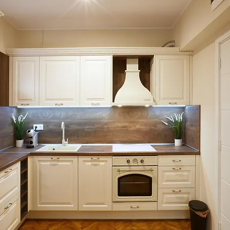 Apartment 2 *